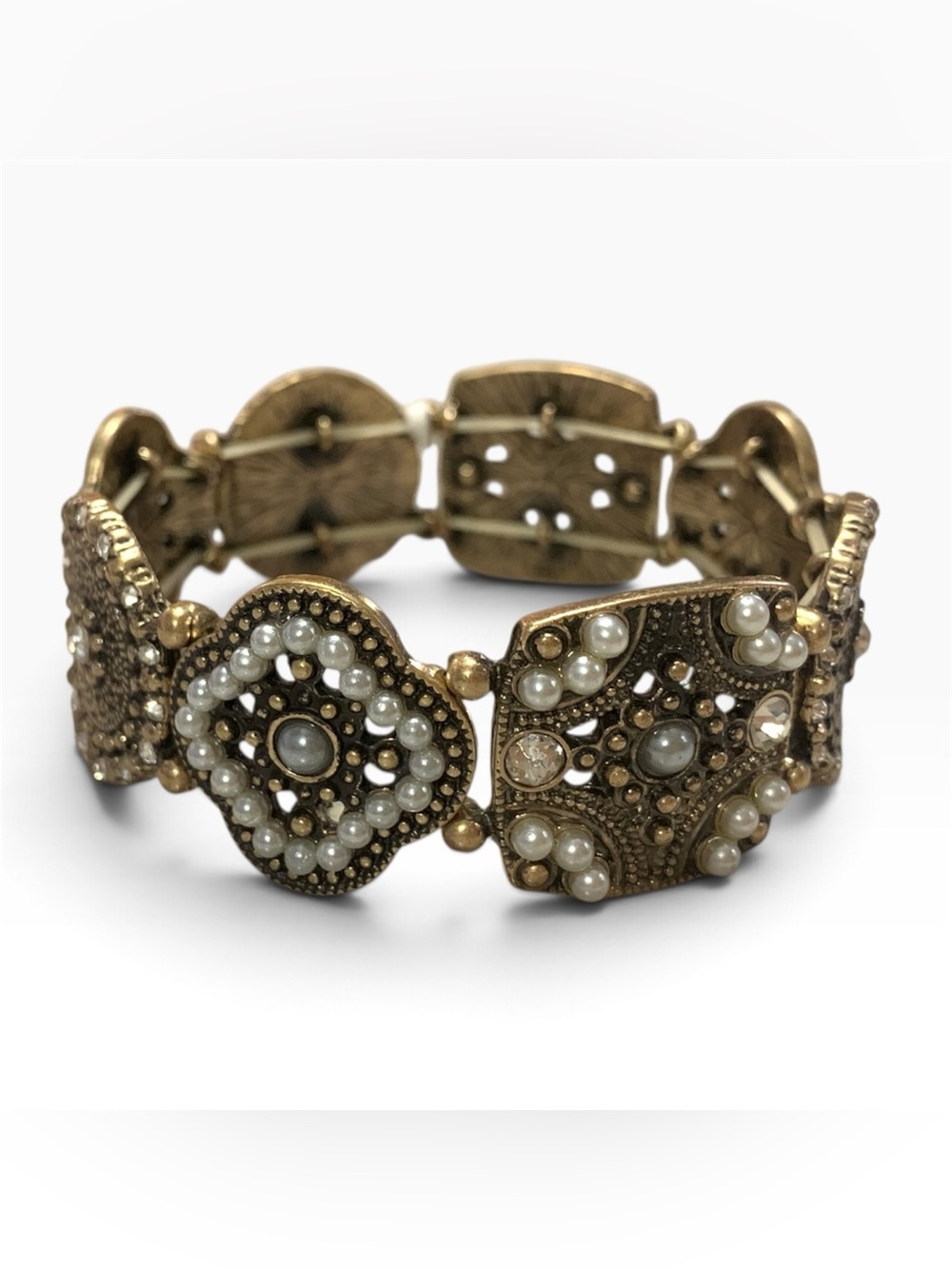 Gold Tone Bangle Bracelet Round Crystal Bezel Set w/ faux Pearls